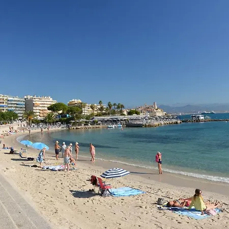 Spacieux Vieil Climatise 5 Minutes Plages