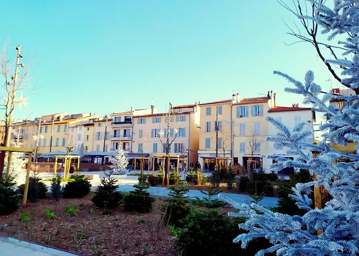 Spacieux Vieil Climatise 5 Minutes Plages * Antibes