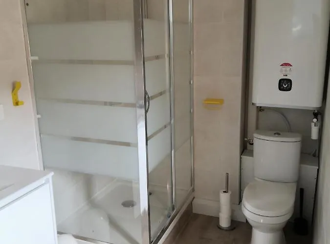 Spacieux Vieil Climatise 5 Minutes Plages Apartament *